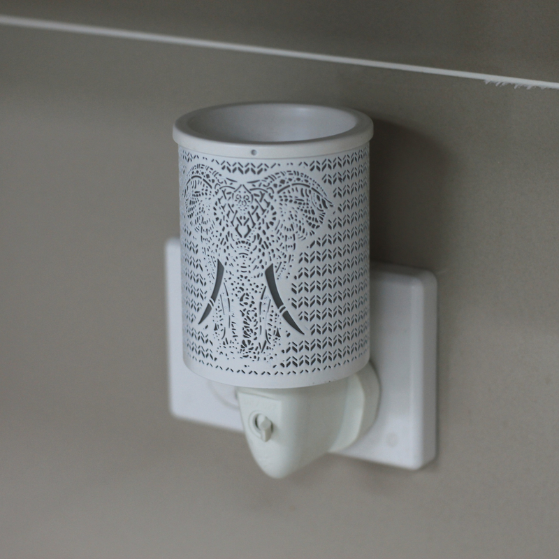 Mini Elephant Melt Warmer - White